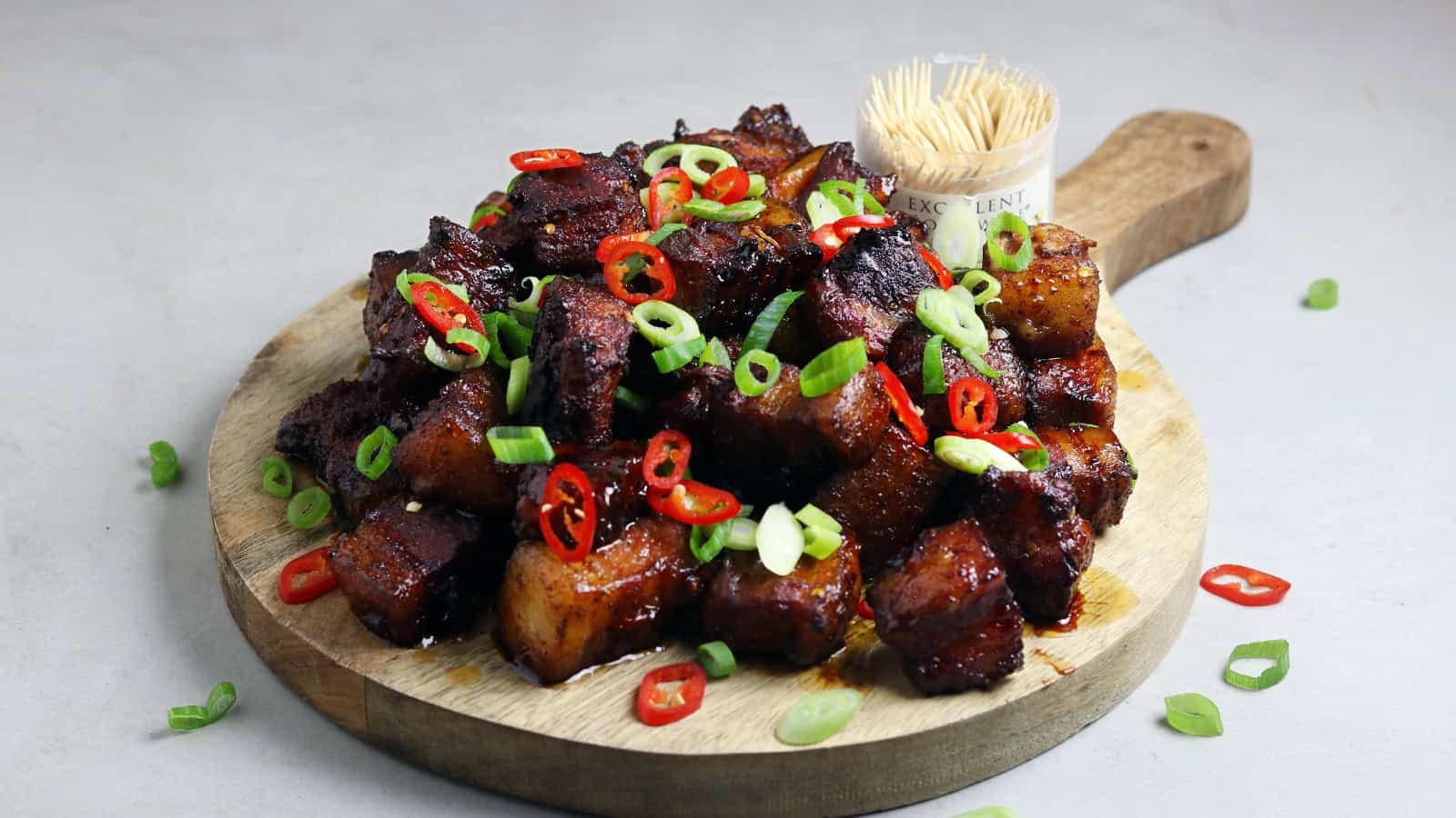 Aziatische Porkbelly Burnt Ends van BBQ Junkie