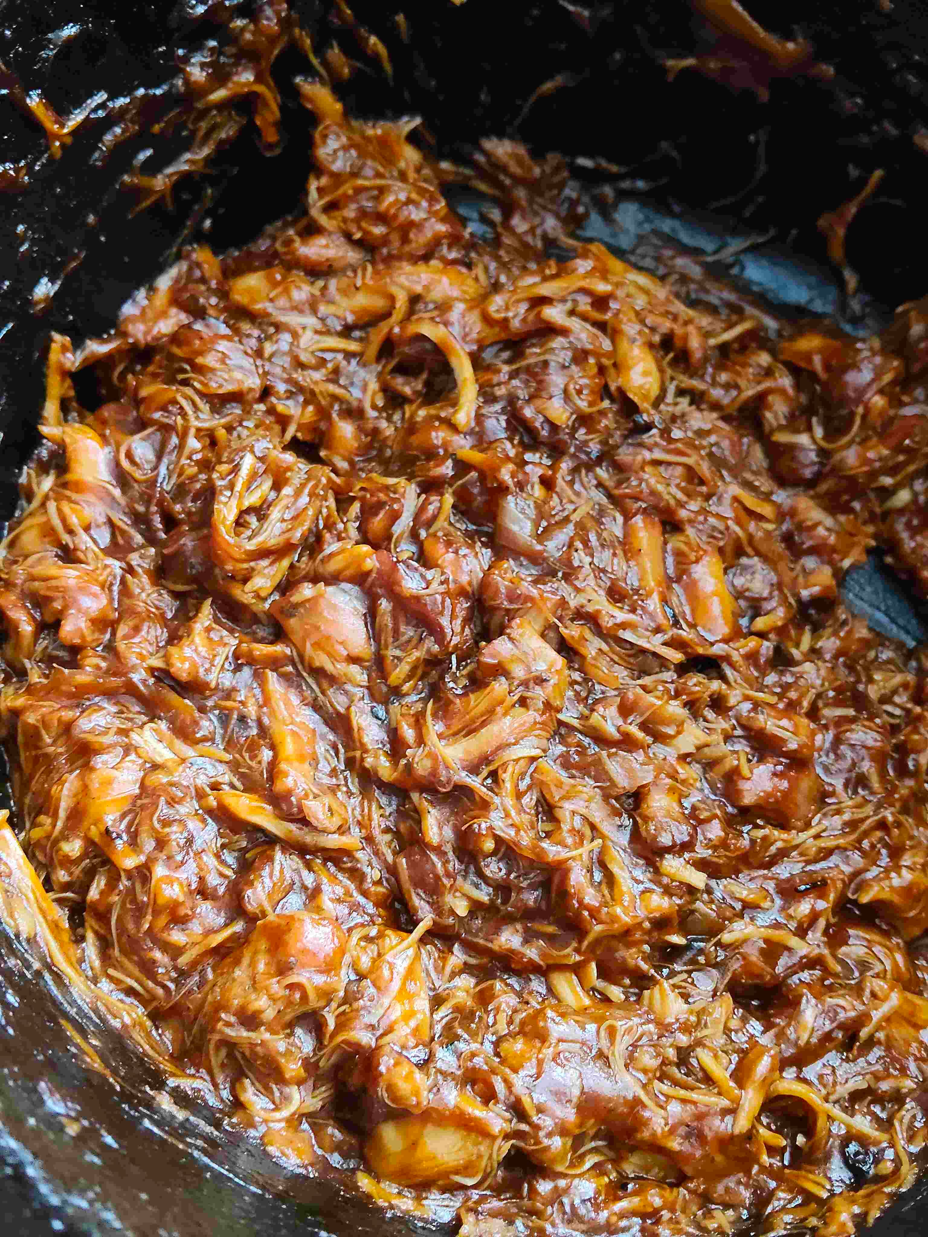Stickey pulled chicken
