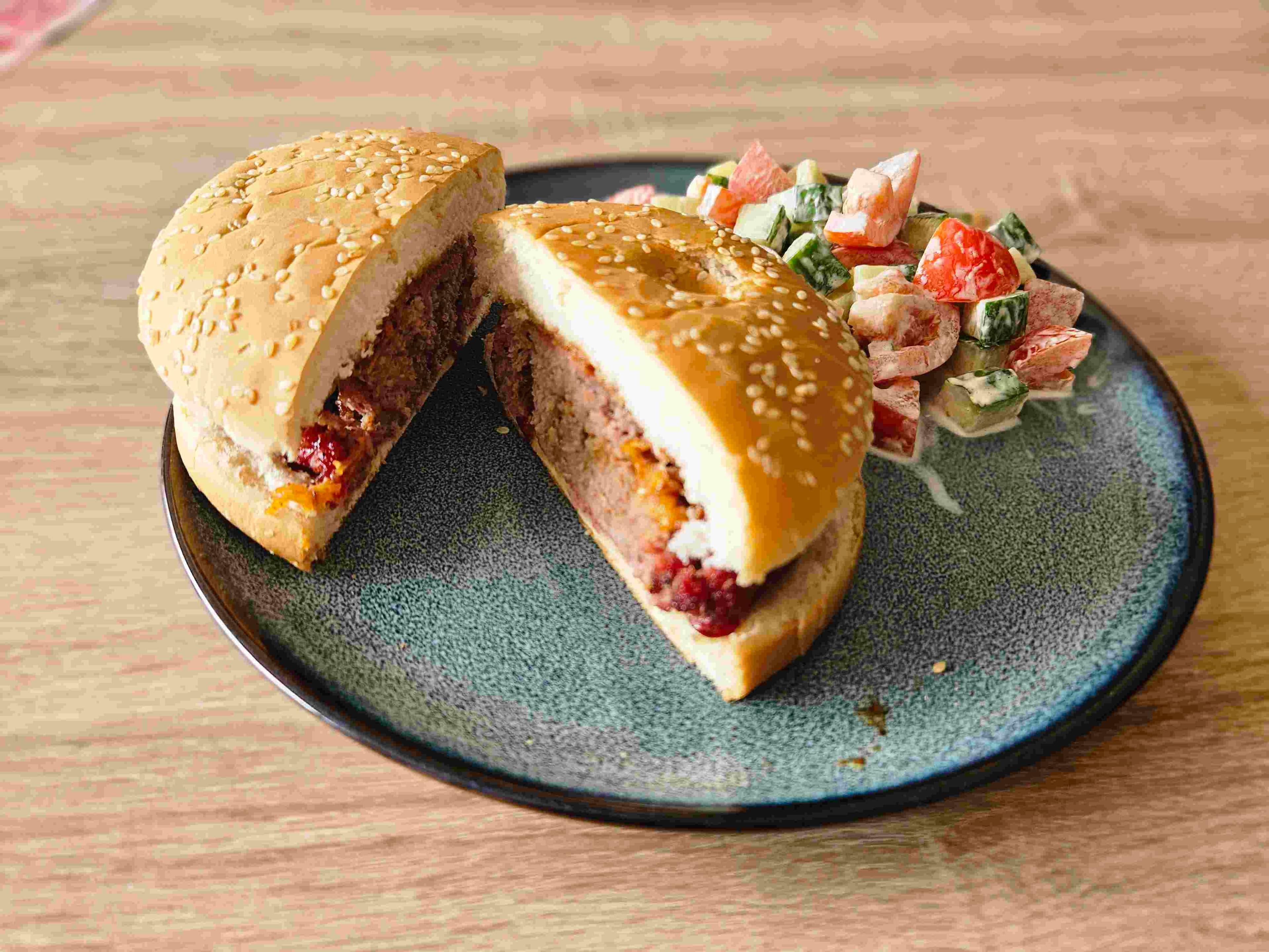 Pinwheel cheese burger