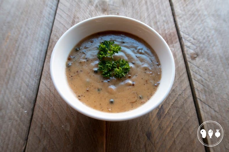 Zelfgemaakte pepersaus