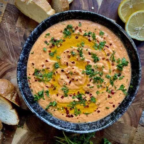 Gegrilde paprika dip met buratta